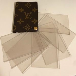 Authentic Louis Vuitton monogram photo/Cardholder